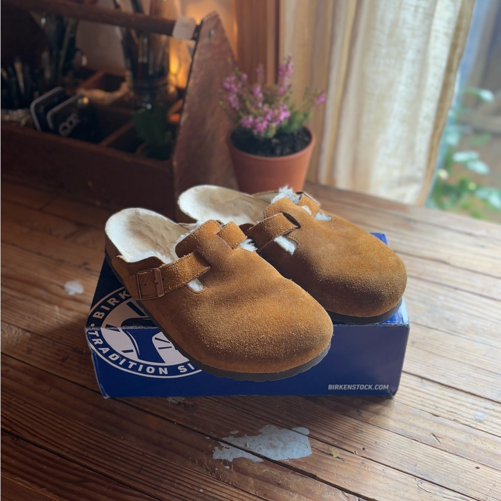 BIRKENSTOCK Shearling Boston Clogs in Mink Suede - Picture 12 of 12